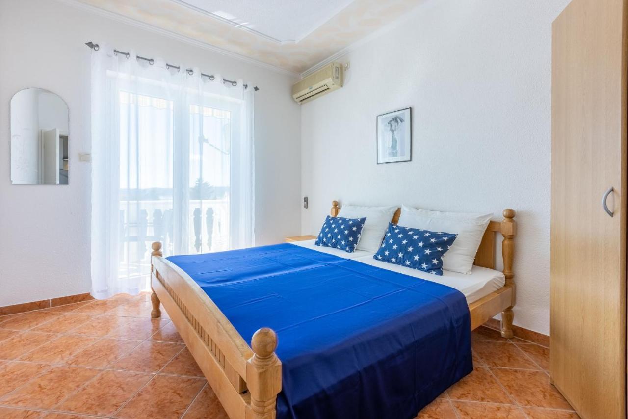 Apartments Pera Selce Exterior foto